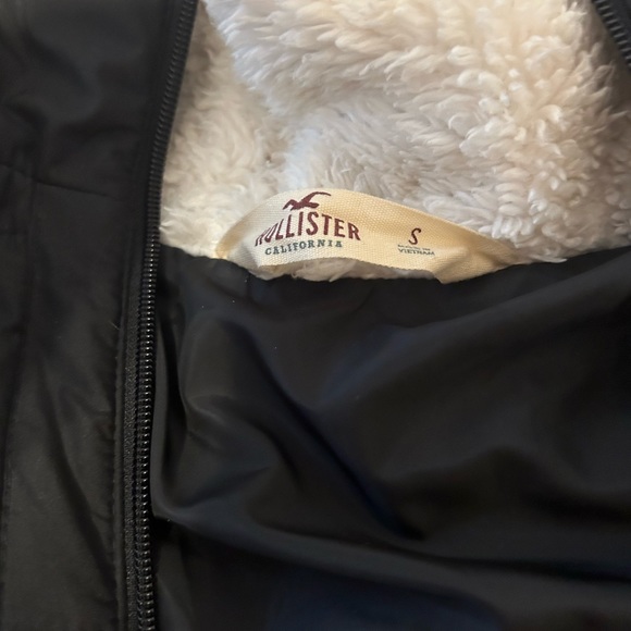 Womens hollister winter long jacket size small - Picture 2 of 2